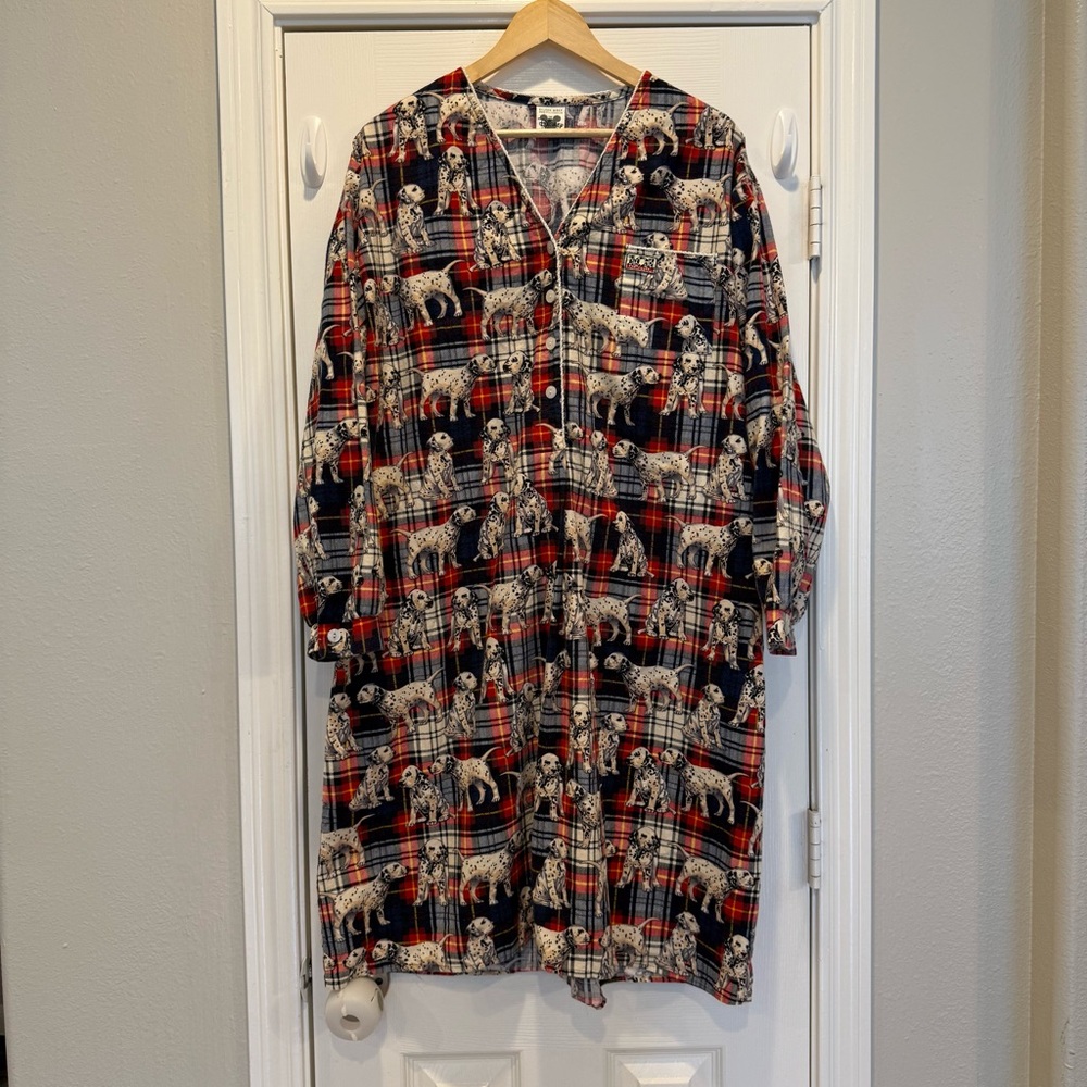 Eileen West Red Black White Plaid Dalmatian Print Long Button Nightgown